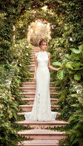Everlasting Lace Wedding Dress